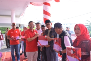 Wakapolda Jambi ikuti Pemasangan 1.000 Bendera Merah Putih Sambut HUT ke-81 Kemerdekaan RI