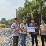 Dukung Peningkatan Infrastruktur Jalan di Maro Sebo, PT Berkah Energi Abadi Salurkan CSR