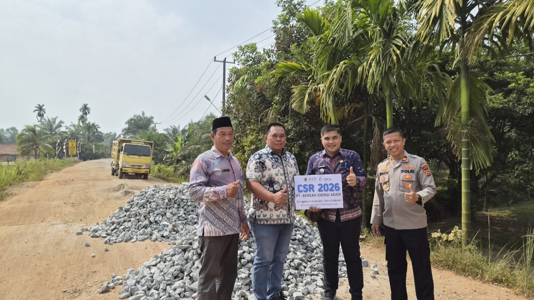 Dukung Peningkatan Infrastruktur Jalan di Maro Sebo, PT Berkah Energi Abadi Salurkan CSR
