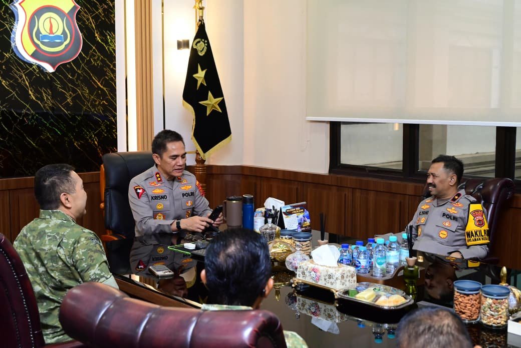 Pangdam XX/TIB Kunjungi Kapolda Jambi, Bahas Perkembangan Kamtibmas di Provinsi Jambi