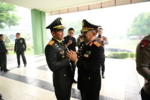 HUT TNI KE-81, TNI-POLRI DI JAMBI PERKUAT SINERGI JAGA KEDAULATAN DAN KEAMANAN