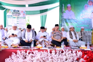Wakapolda Jambi Hadiri Haul Akbar Syekh Abdul Qodir Al Jailani dan Harlah Majelis Al-Hidayah ke-7
