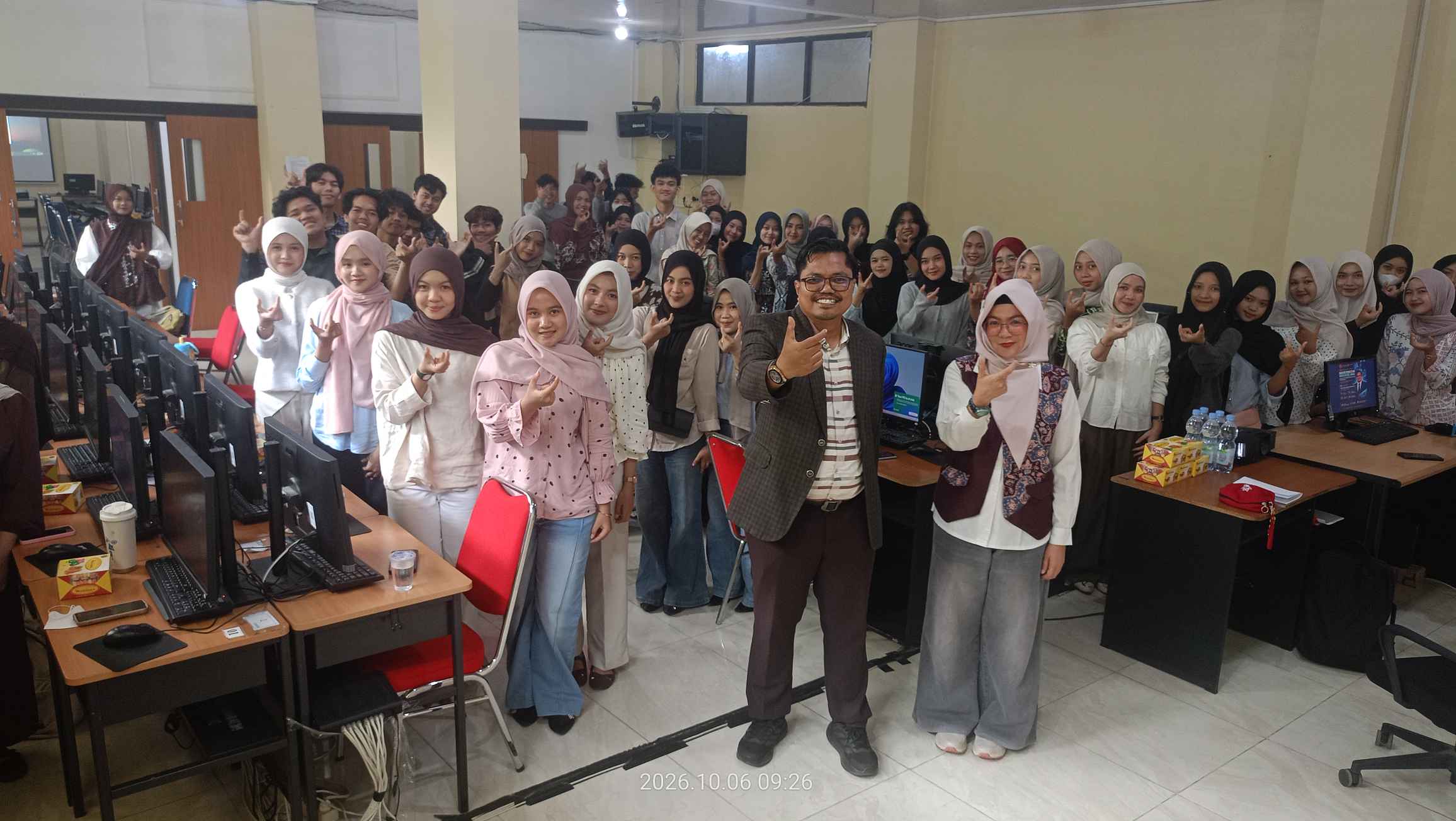 Assoc. Prof. Dr. Ade Oktarino, S.Kom., M.S.I.: AI Mulai Ubah Cara Akademisi Meneliti, dari Ide hingga Artikel Jurnal